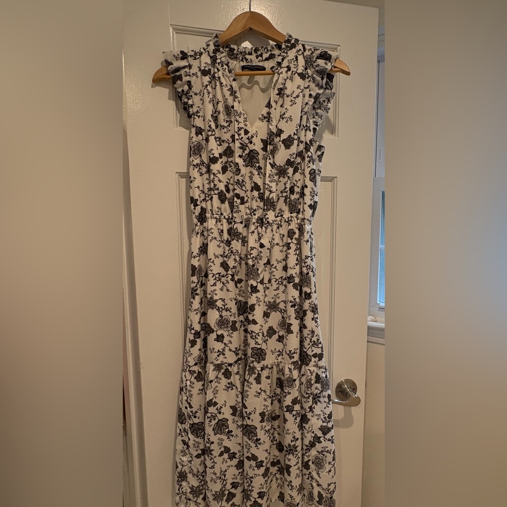 Banana Republic cream and black floral dress